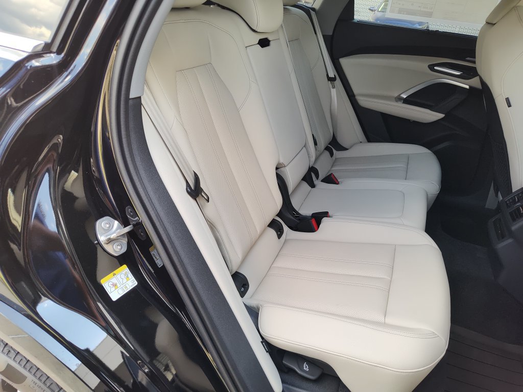 New 2026 Audi Q5 Premium AWD/4WD image 13
