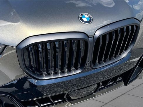 Used 2026 BMW X5 sDrive40i w/ M Sport Package RWD image 29