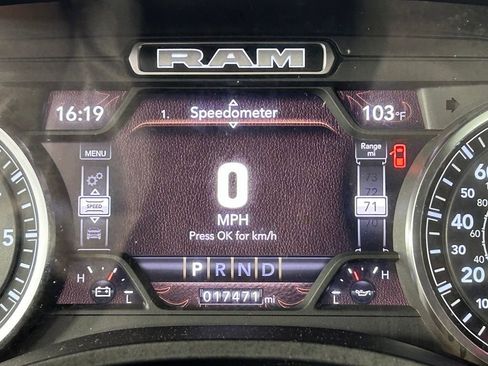 Used 2022 RAM 1500 Laramie AWD/4WD image 25