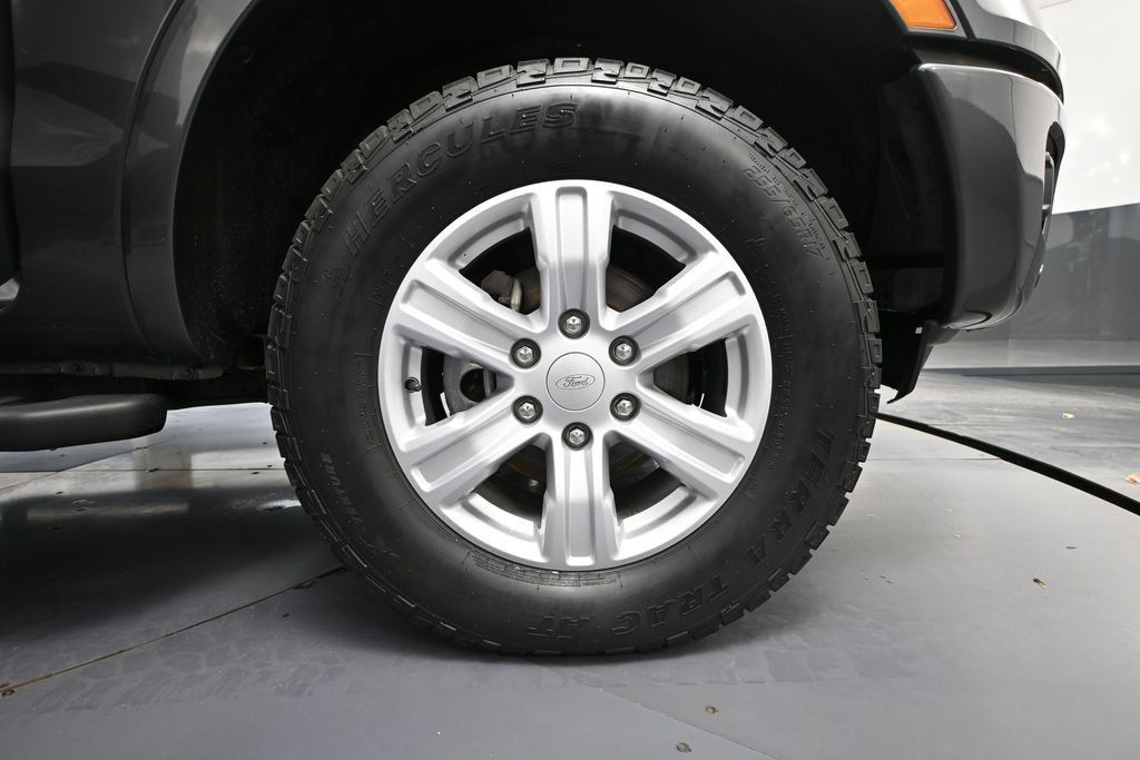 Used 2019 Ford Ranger XLT AWD/4WD image 12