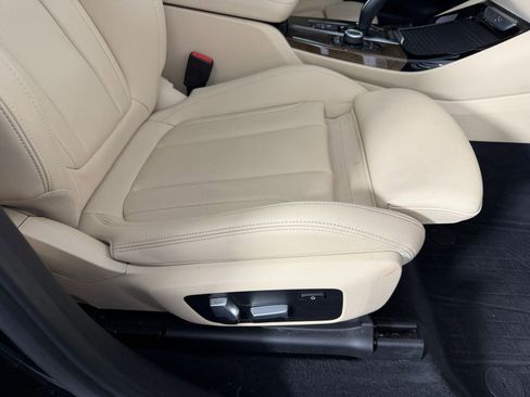 Used 2019 BMW X3 sDrive30i w/ Driving Assistance Package RWD image 34