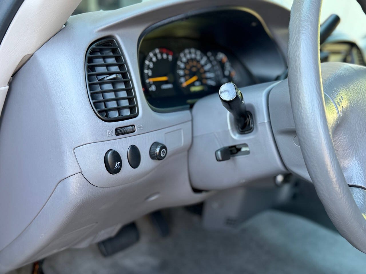 Used 2002 Toyota Tundra SR5 RWD image 8