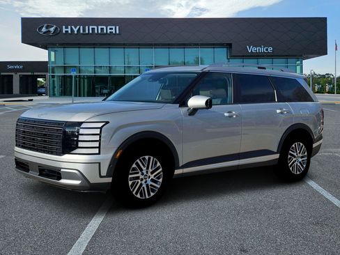 New 2026 Hyundai Palisade SEL FWD image 2