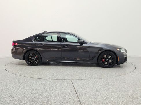 Used 2023 BMW M550i xDrive w/ Executive Package AWD/4WD image 4