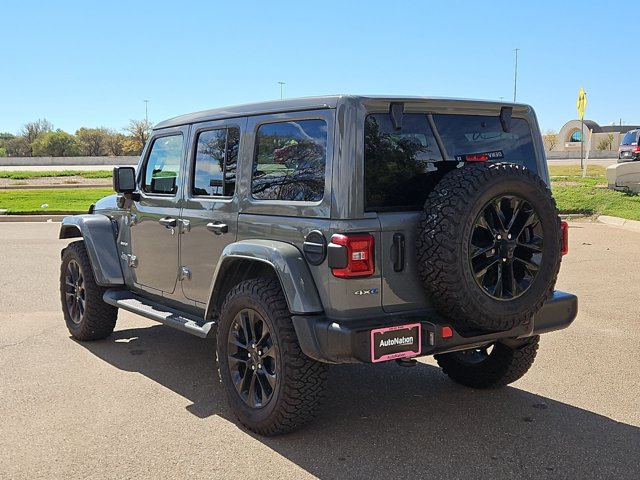 Used 2021 Jeep Wrangler Unlimited Sahara w/ Cold Weather Group AWD/4WD image 8