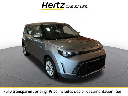 Used 2025 Kia Soul LX w/ LX Technology Package FWD image 1