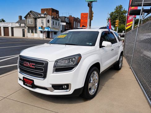 Used 2017 GMC Acadia Limited SLT AWD/4WD image 2