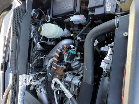 Used 2016 Chevrolet Silverado 2500 LT w/ LT Convenience Package image 13