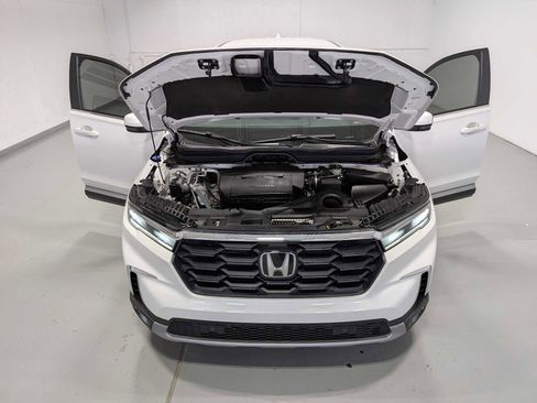 Certified 2023 Honda Pilot EX-L image 13