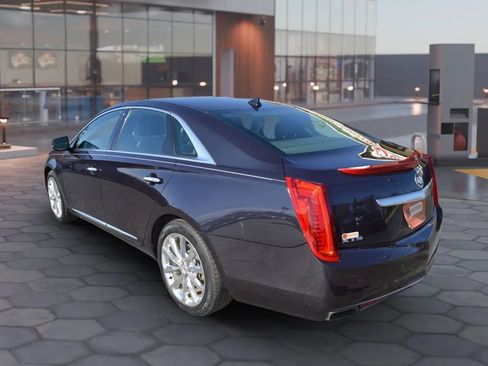Used 2013 Cadillac XTS Premium image 4