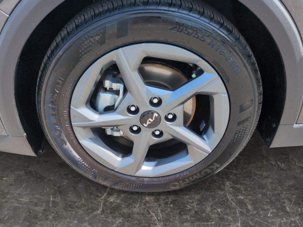 Used 2025 Kia K4 FWD image 9