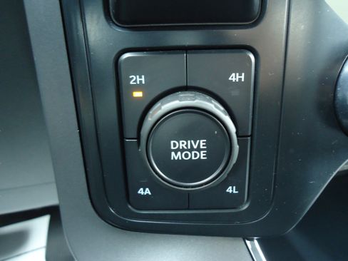 Used 2025 Ford F150 Lariat w/ Bed Utility Package AWD/4WD image 24