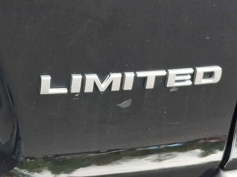 Used 2019 Jeep Cherokee Limited AWD/4WD image 37