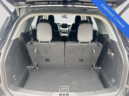 Used 2023 Ford Explorer XLT w/ Equipment Group 202A AWD/4WD image 40