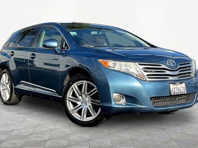 Used 2012 Toyota Venza LE w/ LE Convenience Pkg