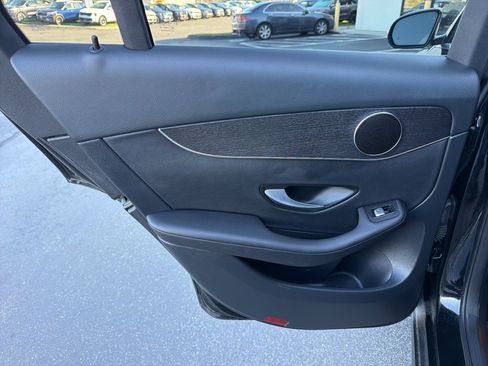 Used 2022 Mercedes-Benz GLC 300 4MATIC image 20