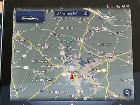 Used 2025 Mercedes-Benz GLC 300 4MATIC image 15