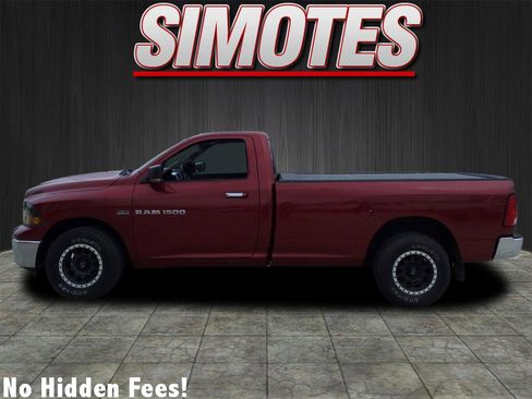 Used 2012 RAM 1500 Classic SLT w/ Luxury Group image 4
