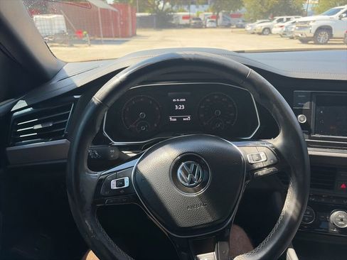 Used 2019 Volkswagen Jetta R-Line w/ R-Line Cold Weather Package FWD image 13