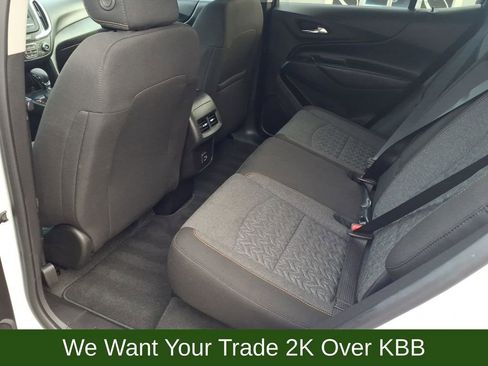 Used 2023 Chevrolet Equinox LT FWD image 18