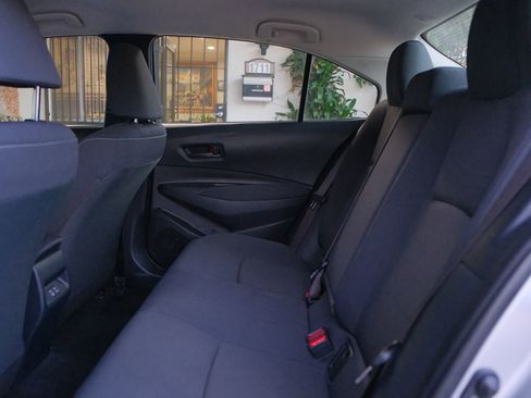 Used 2023 Toyota Corolla LE image 31