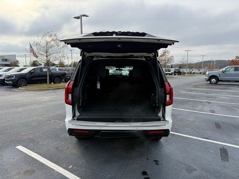 New 2025 Ford Expedition Max Platinum w/ Stealth Performance Package image 7