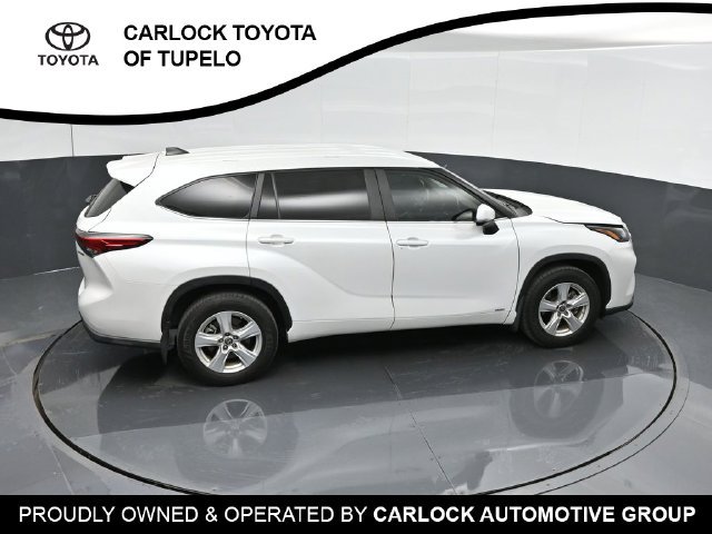 Used 2023 Toyota Highlander LE AWD/4WD image 56