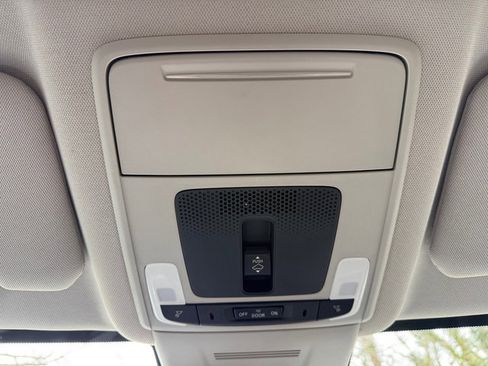 Used 2023 Honda CR-V EX image 22