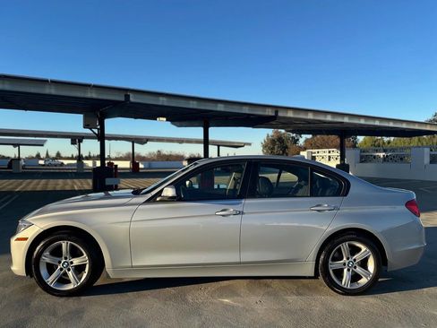 Used 2014 BMW 328d Sedan image 6