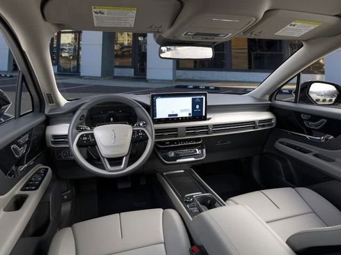 New 2026 Lincoln Corsair Premiere image 10