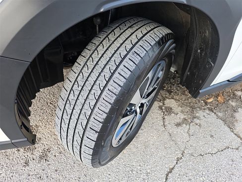 Certified 2024 Subaru Outback Premium image 36