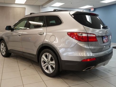 Used 2016 Hyundai Santa Fe SE w/ Option Group 03 image 10