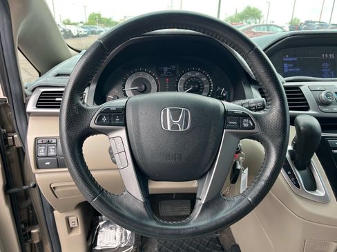 Used 2012 Honda Odyssey EX-L image 18