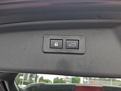 Certified 2025 Subaru Outback Limited AWD/4WD image 52