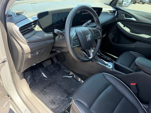 Used 2024 Buick Encore GX Avenir w/ Avenir Technology Package FWD image 13