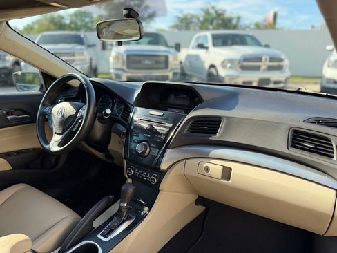 Used 2018 Acura ILX image 14