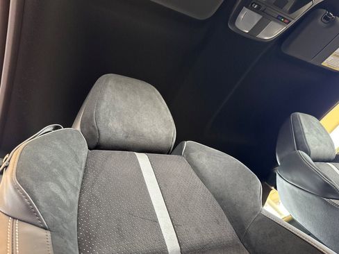 New 2026 Toyota GR86 Premium image 18