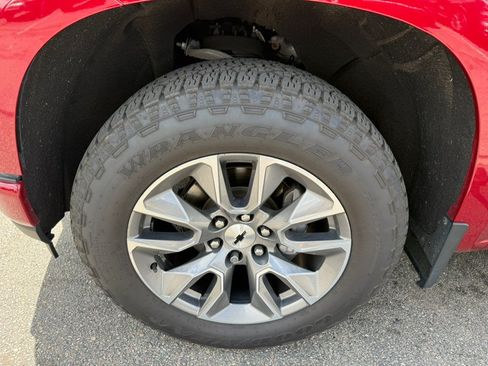 Used 2020 Chevrolet Silverado 1500 RST w/ All-Star Edition AWD/4WD image 4