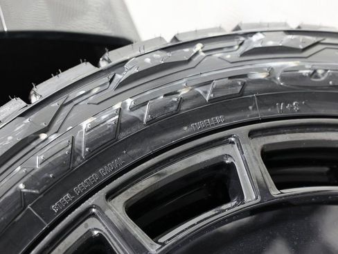 Used 2026 Cadillac Escalade ESV Sport w/ Touring Package image 51