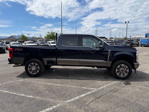 Used 2023 Ford F250 King Ranch w/ FX4 Off-Road Package AWD/4WD image 6