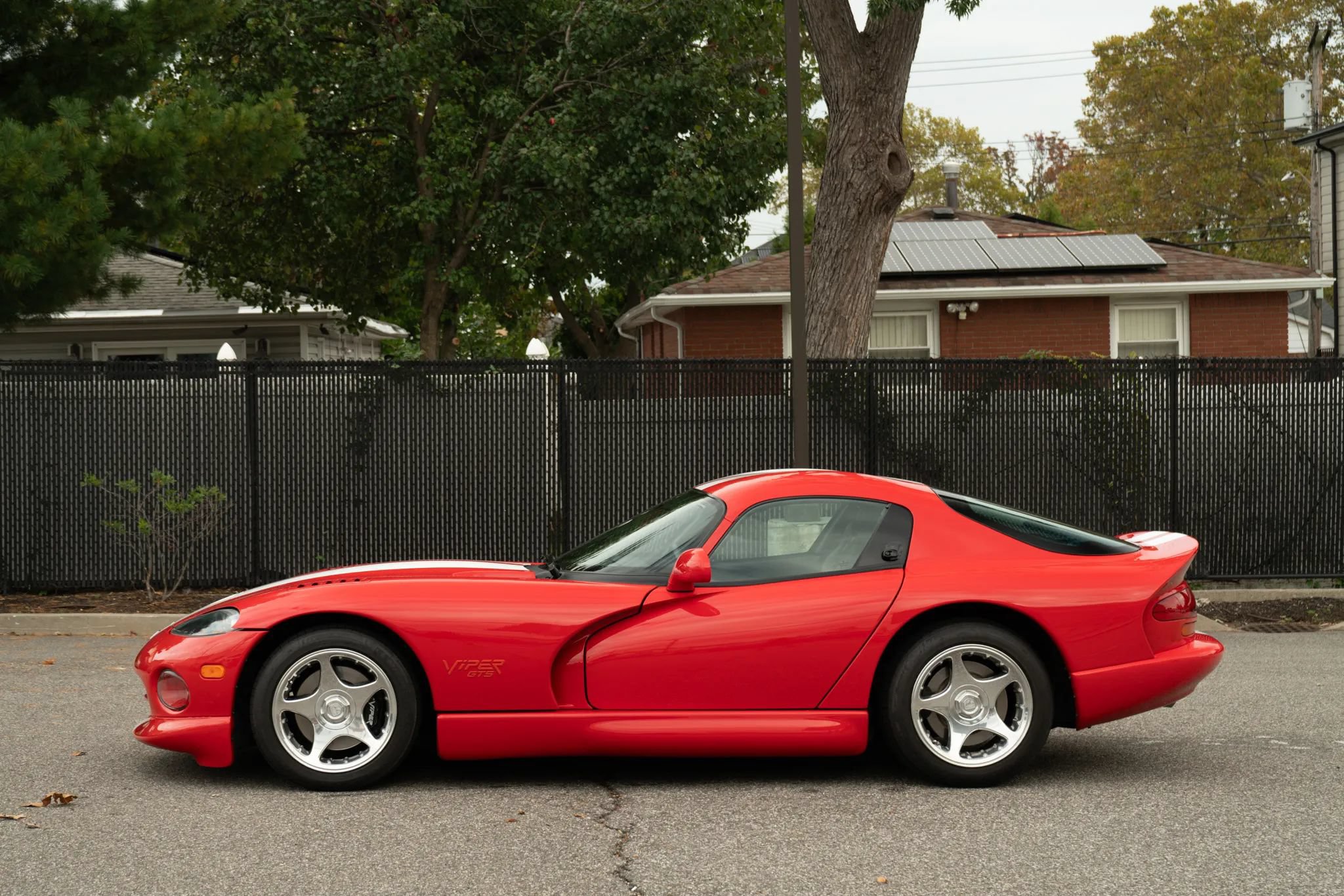 Used 1997 Dodge Viper GTS RWD image 11