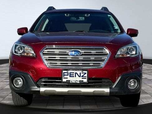 Used 2016 Subaru Outback 2.5i Limited AWD/4WD image 2