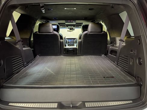 Used 2017 Cadillac Escalade Platinum AWD/4WD image 44