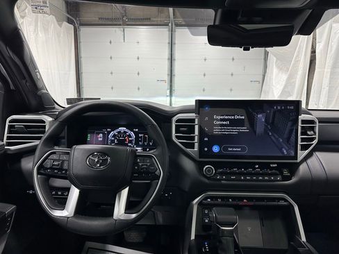 Used 2025 Toyota Tundra Platinum AWD/4WD image 16
