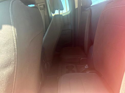 Used 2015 Chevrolet Colorado LT w/ LT Convenience Package AWD/4WD image 21