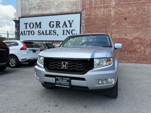 Used 2014 Honda Ridgeline SE image 1