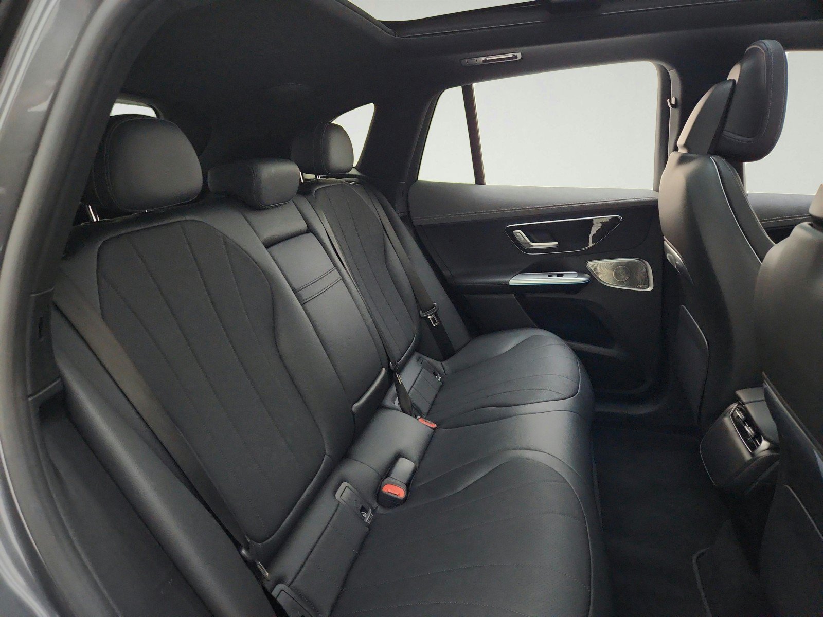 Certified 2024 Mercedes-Benz EQE 350+ SUV image 31