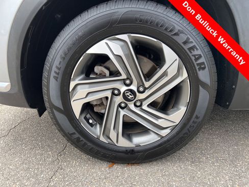 Used 2021 Hyundai Santa Fe SEL w/ Convenience Package image 9