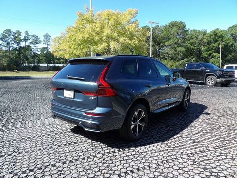 New 2026 Volvo XC60 B5 Core w/ Climate Package image 5