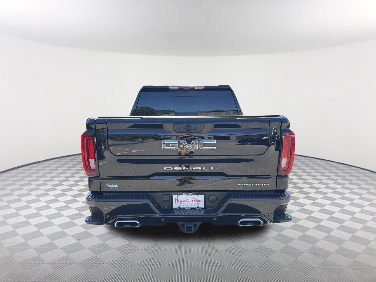 Used 2023 GMC Sierra 1500 Denali Ultimate AWD/4WD image 7